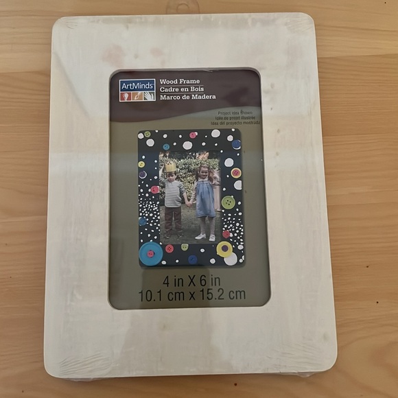 Picture frames - Picture 3 of 4